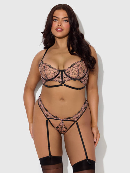Ensemble soutien-gorge en dentelle et string porte-jarretelles NOVA